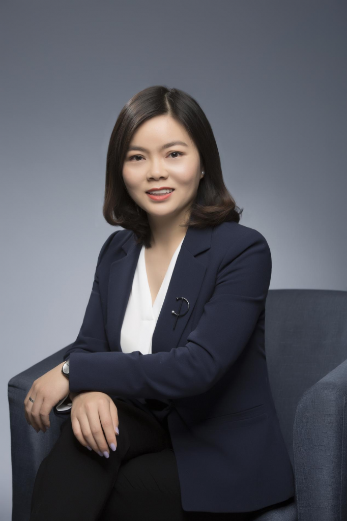 张婷律师