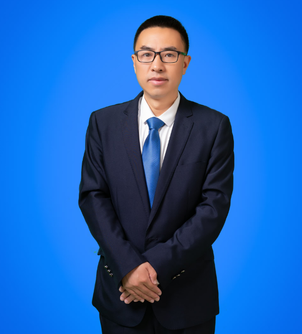 雷兰图-专职律师